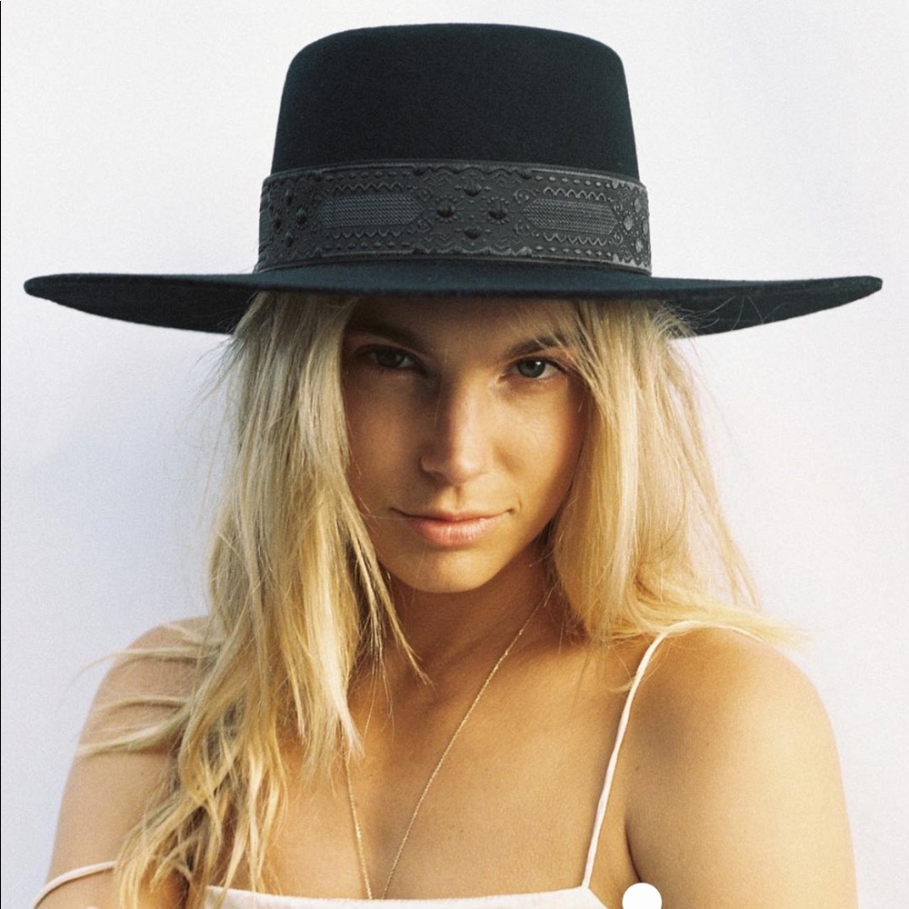 Lack of Color Sierra hat in black